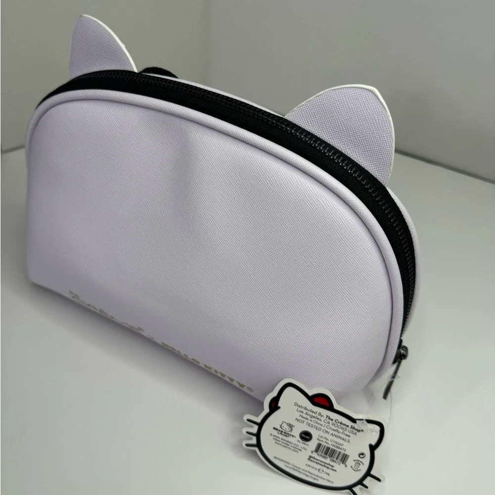 Hello Kitty x The Crème Shop Dome Makeup Travel Pouch (Red) - Picture 9 of 12